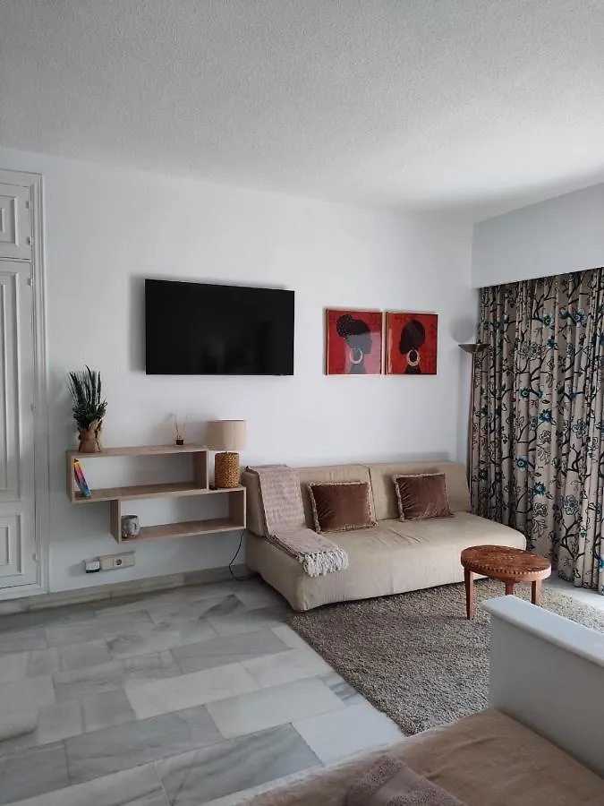 Apartment Bright & Cozy Studio In The Center Of Puerto Banus, Pool And Terrace. Marbella Spain